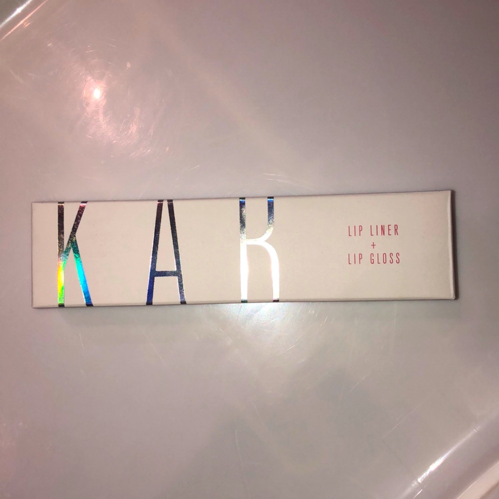 KAB Lip Liner+Lip Gloss
